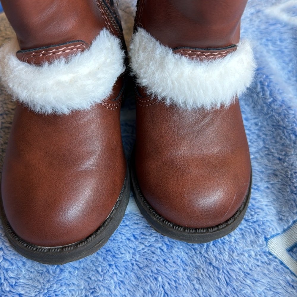 Brown Boots - Picture 5 of 7